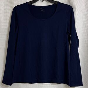 Kim Rogers navy long sleeve scoop neck tee. Size L